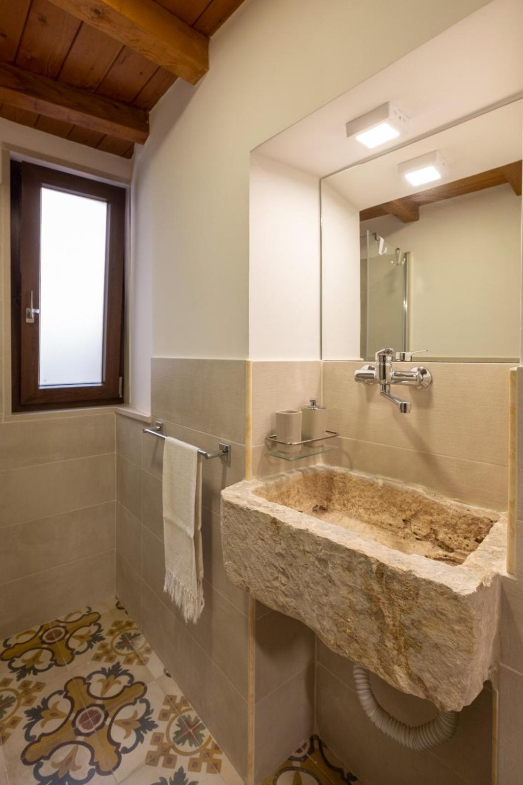Palazzo Rizzi Dimora Dei Templari Hotel Bitetto ภายนอก รูปภาพ